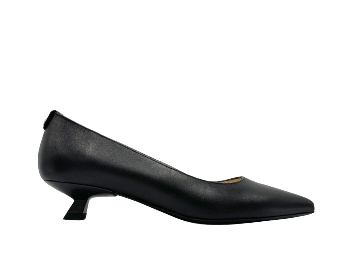 Nero Giardini - E512262DE (Black)