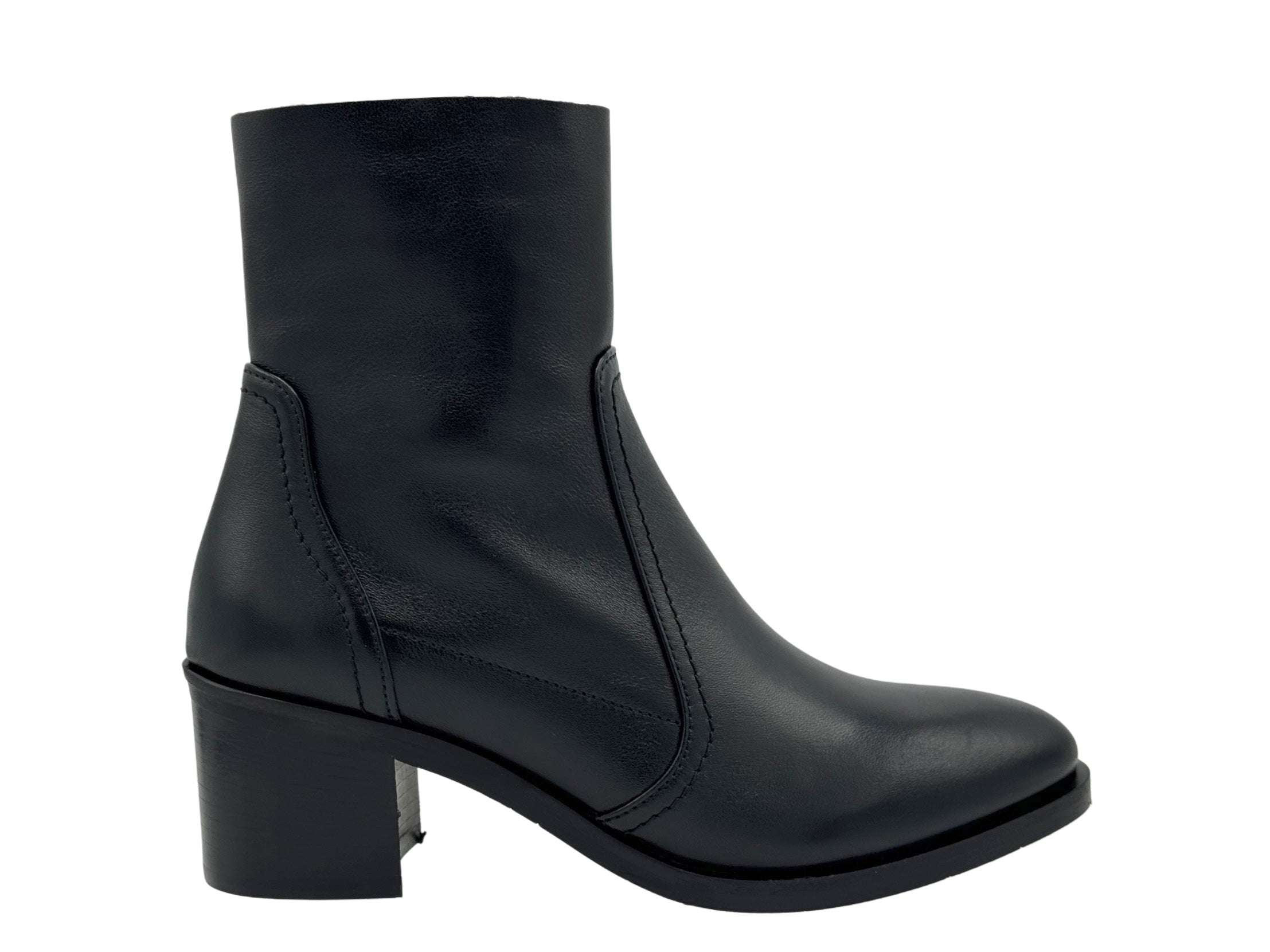 Donna Carolina - 005001 (Black)