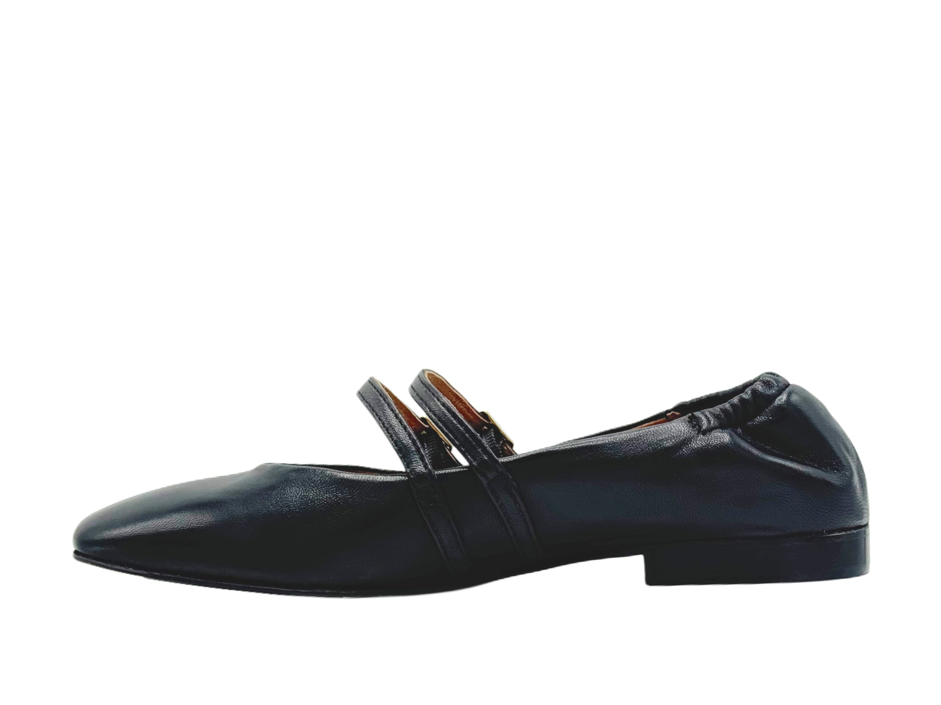 Julie Dee - IE202 (Black)