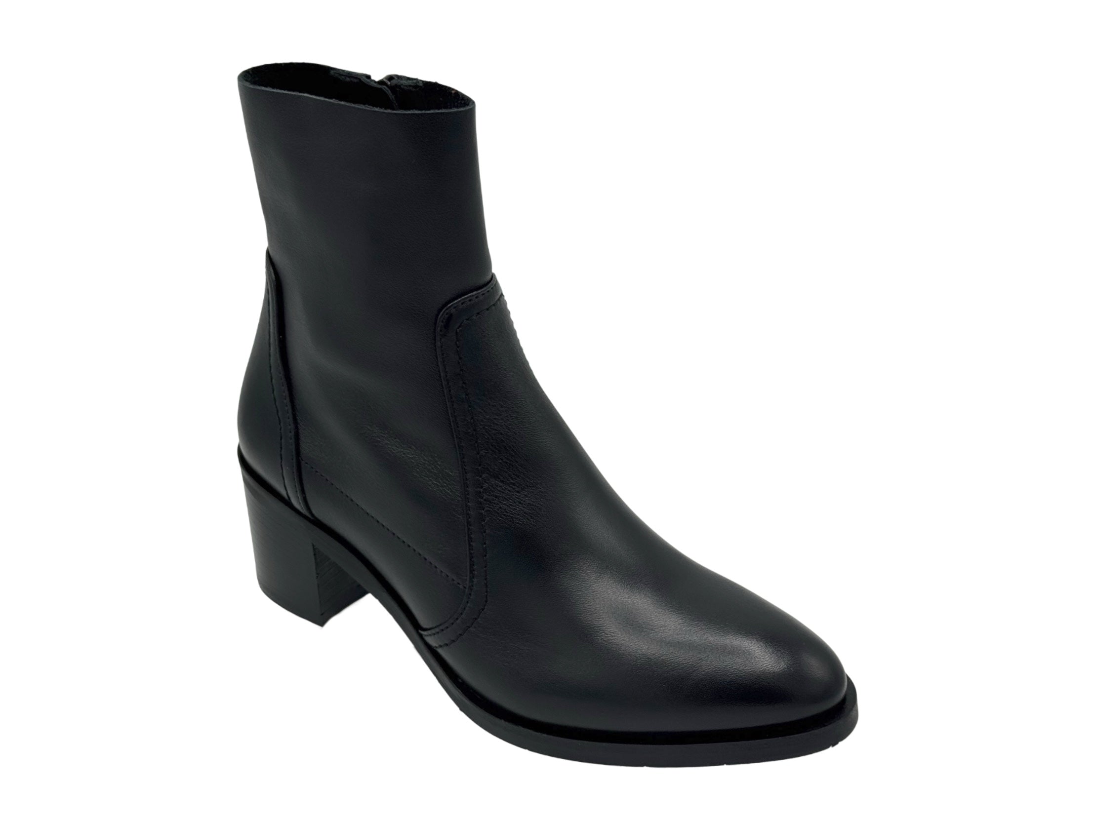 Donna Carolina - 005001 (Black)