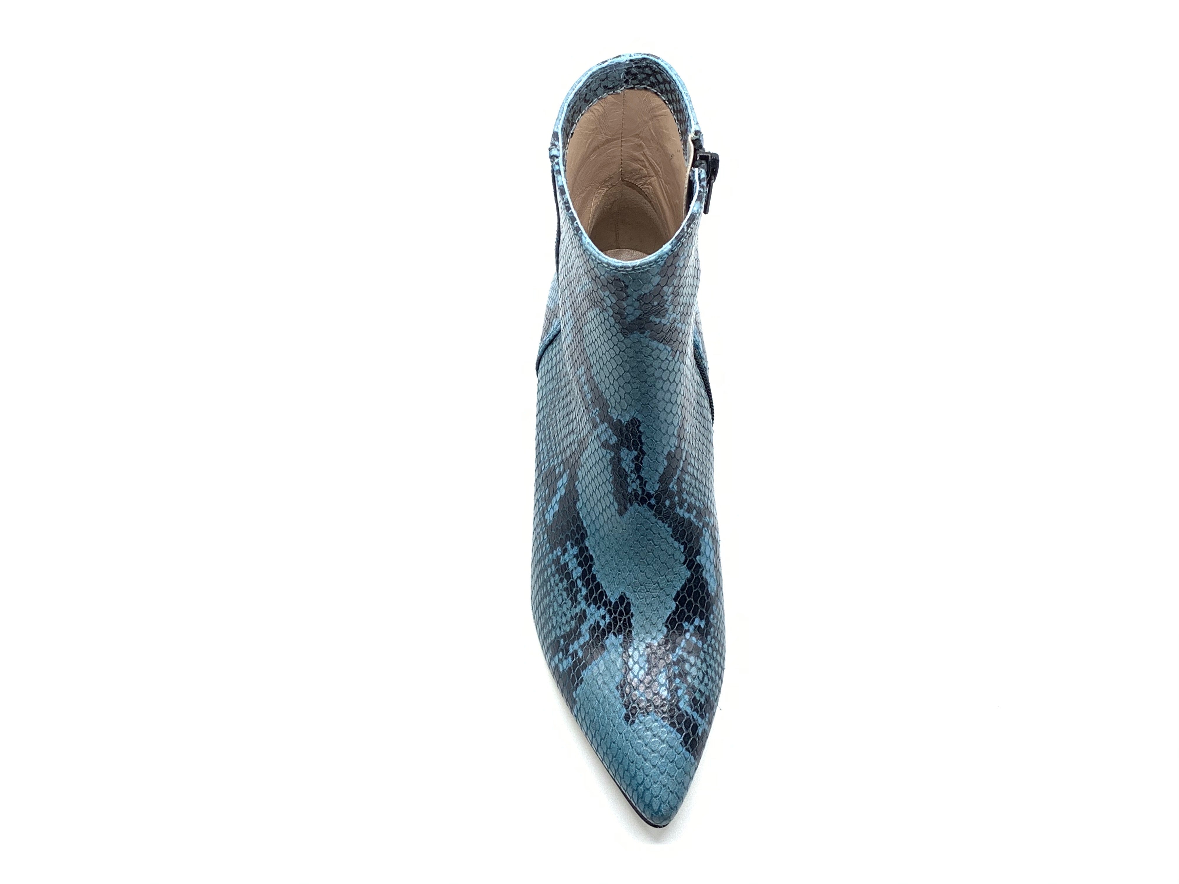 Le Pepe - 1368571 (Blue Snake)