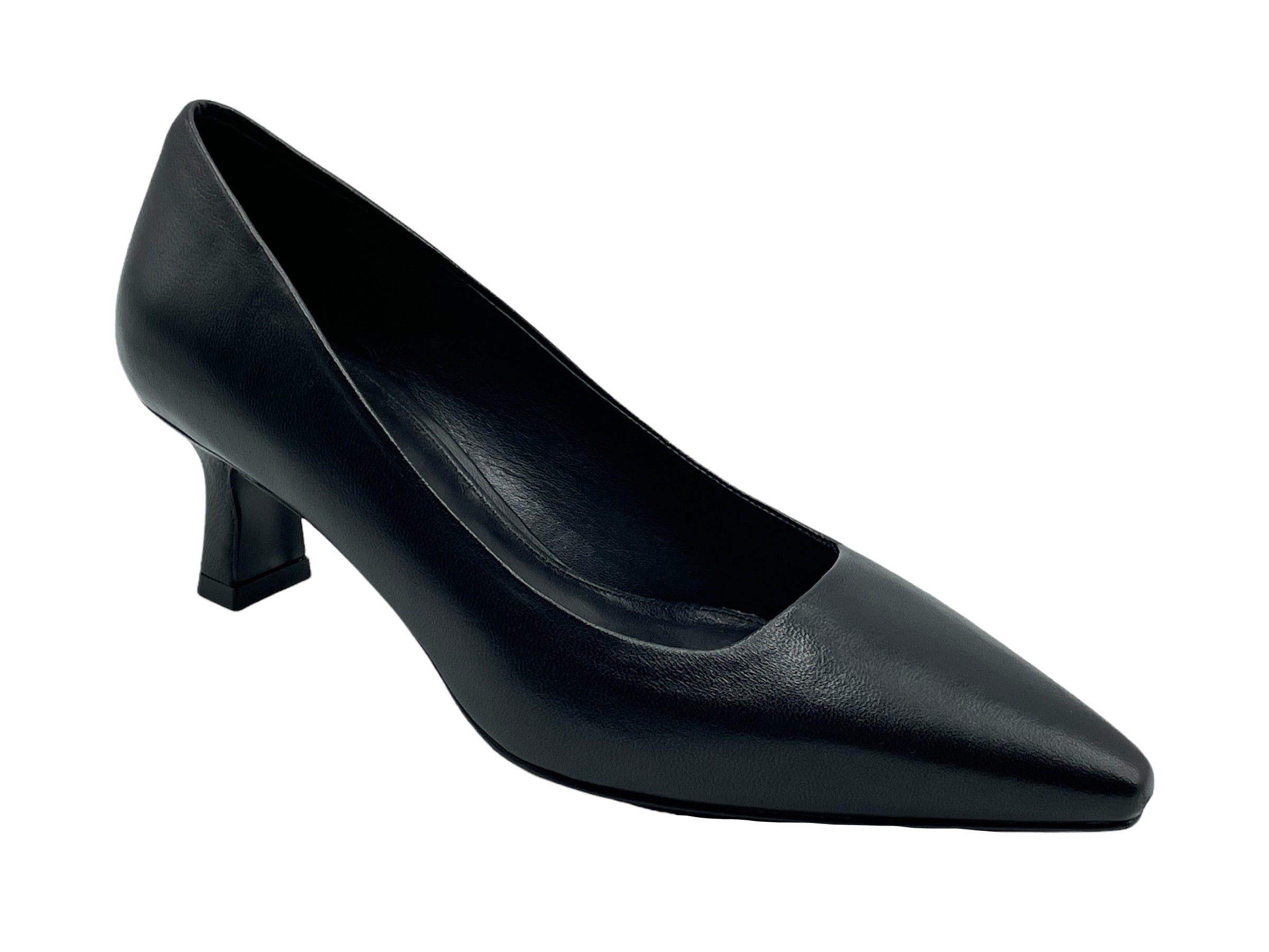 The Seller - S808 (Black)