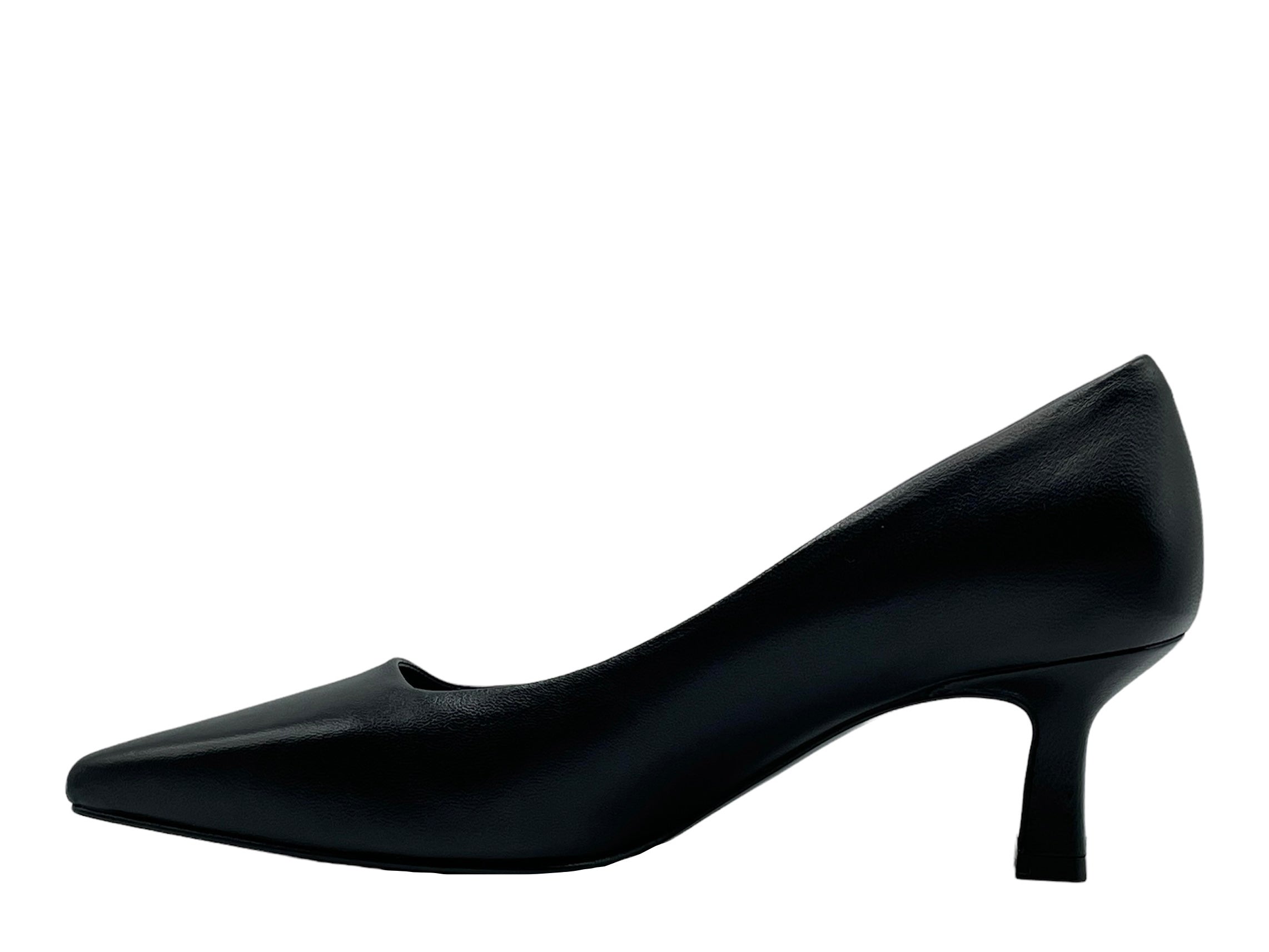 The Seller - S808 (Black)