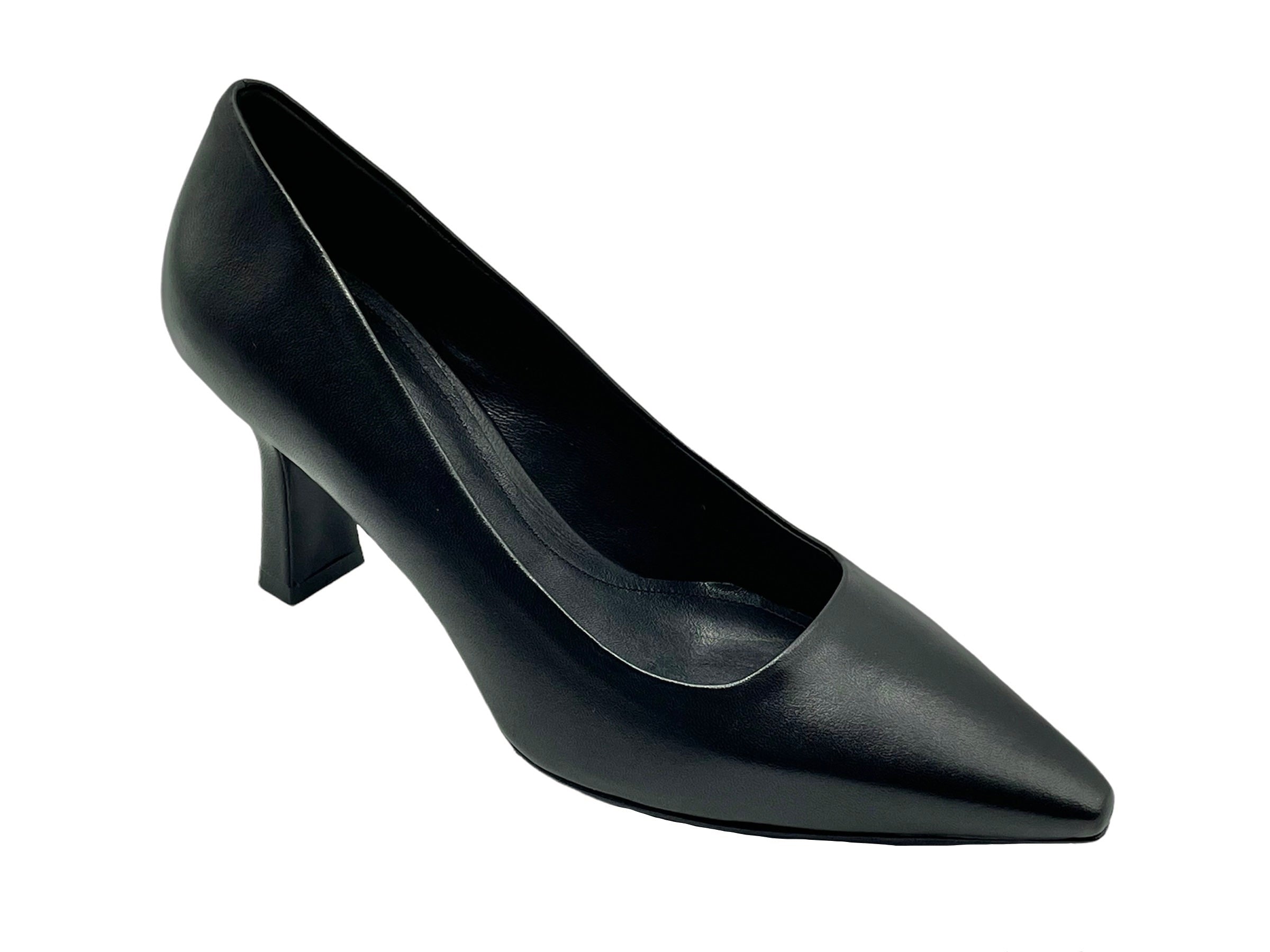 The Seller - S807 (Black)