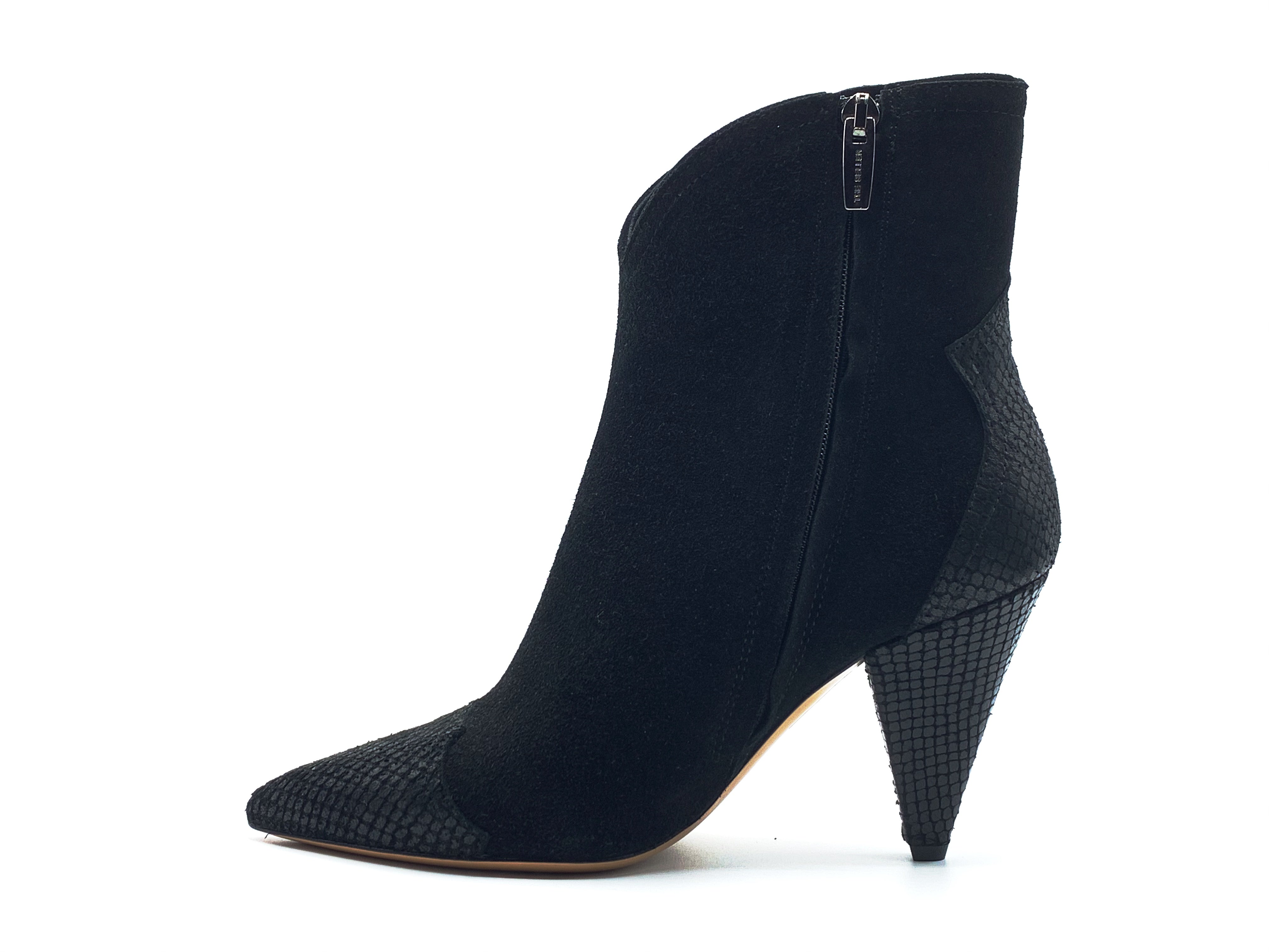 The Seller - S8697 (Black)