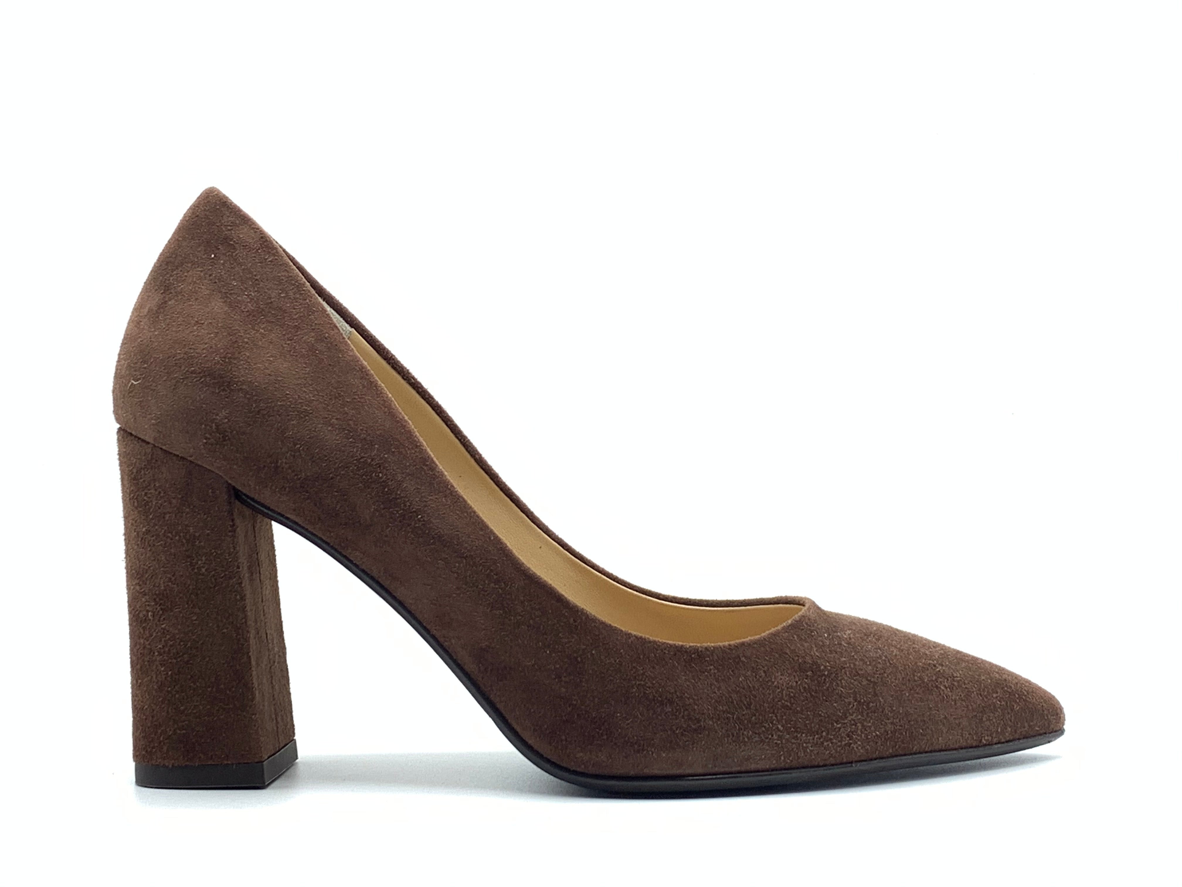 The Seller - S5823 (Brown)