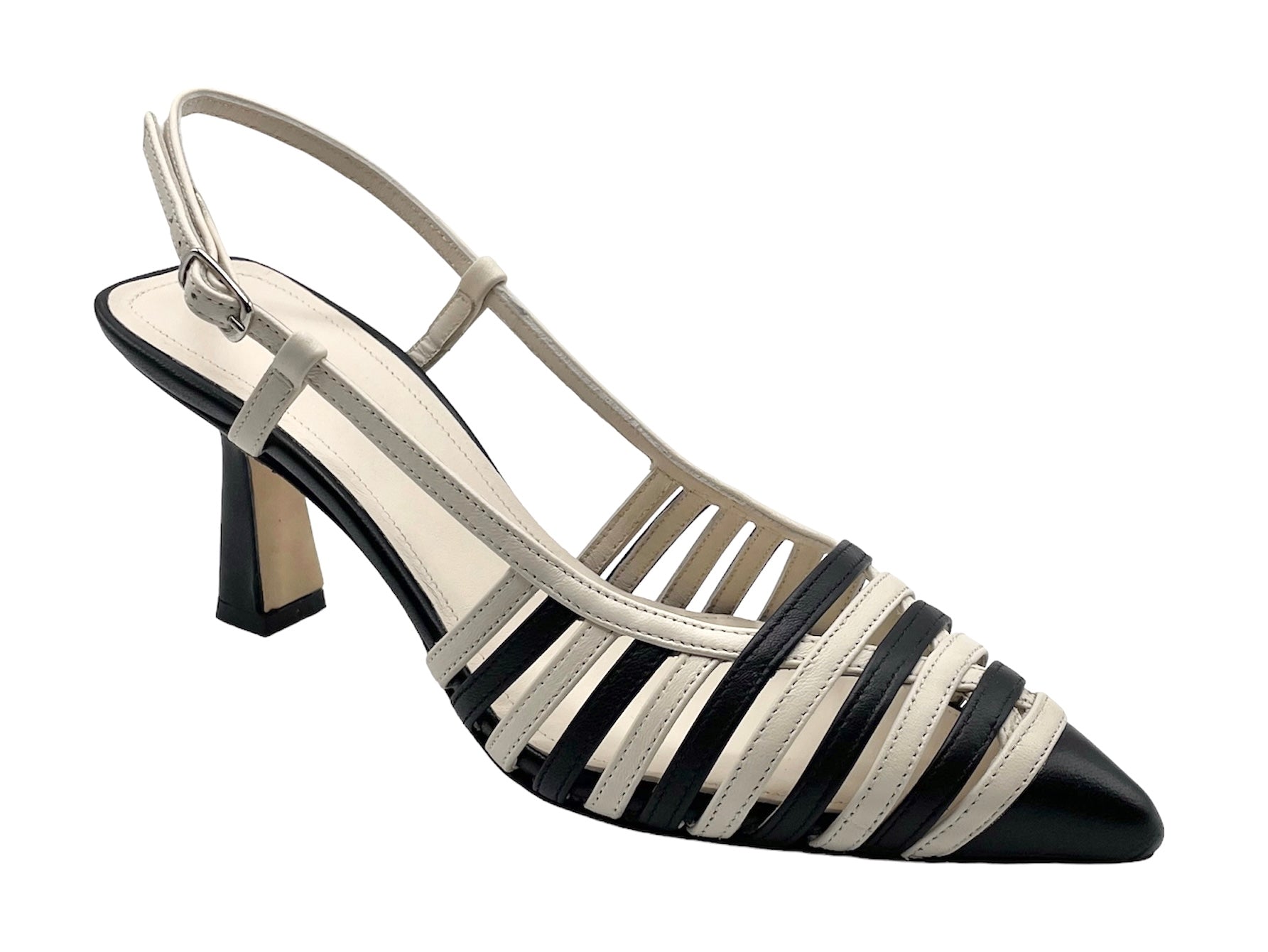 The Seller - RS123 (Black)