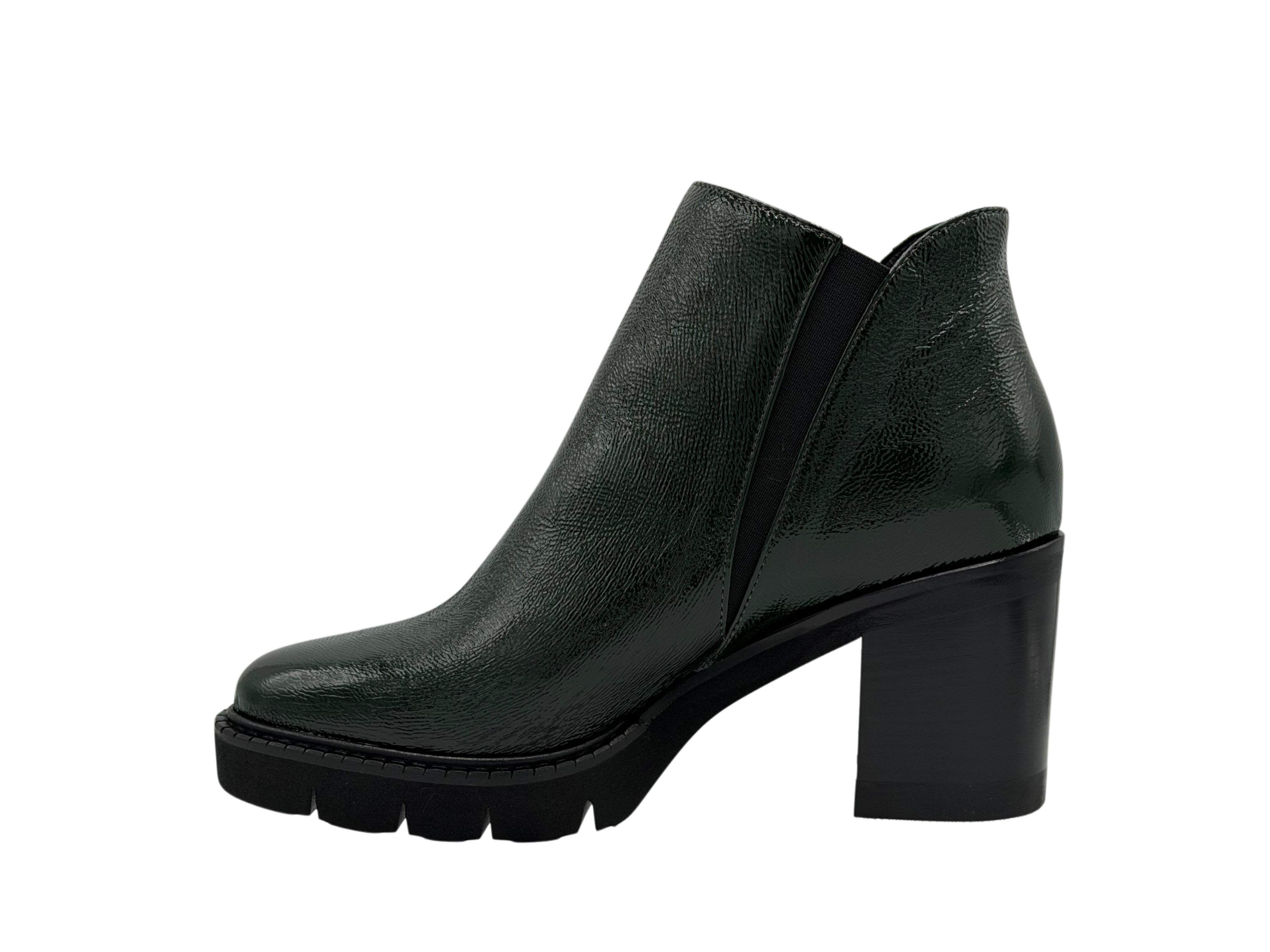 Luca Grossi - C240T (Green)