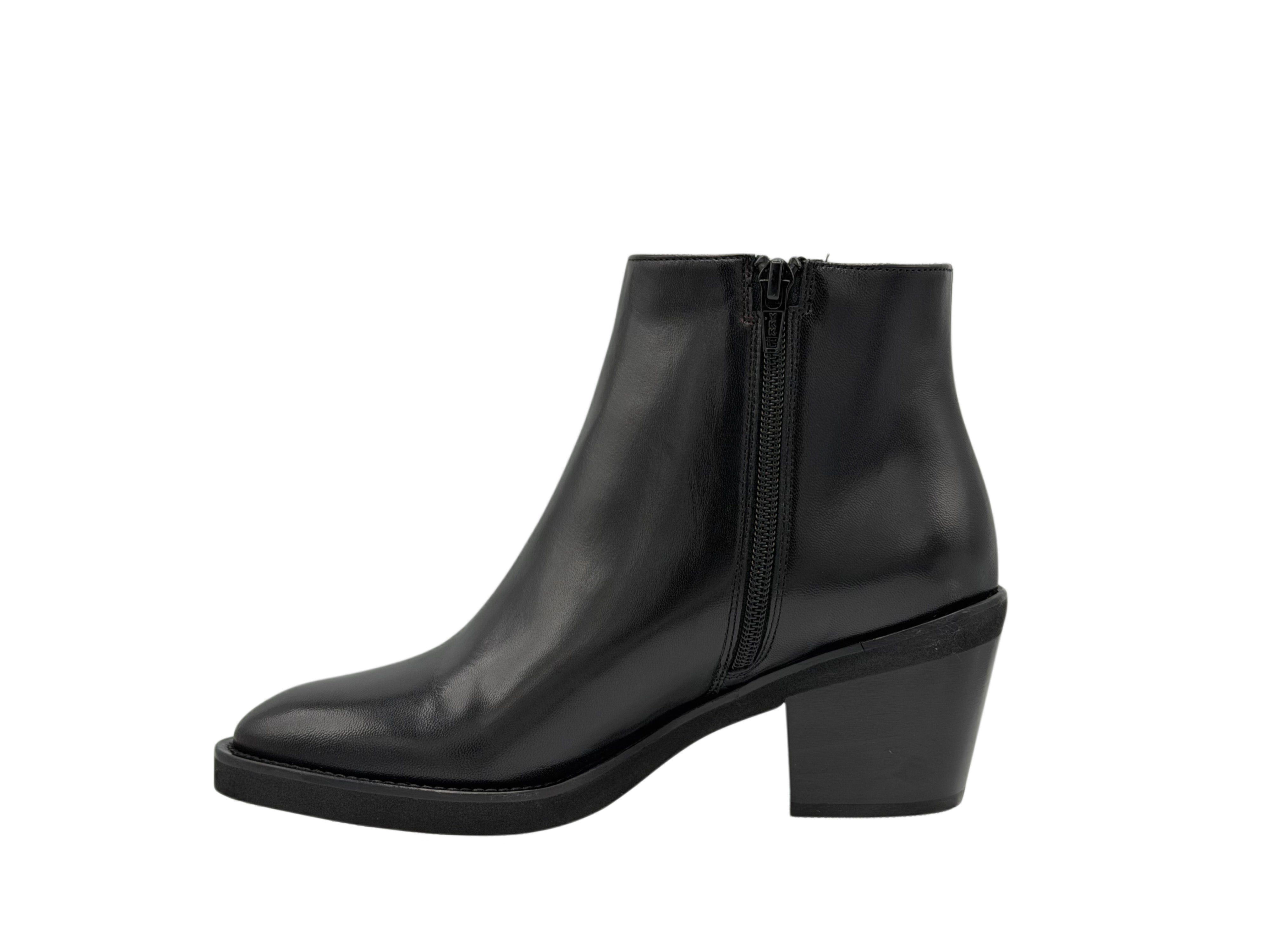 Luca Grossi - A405 (Black)