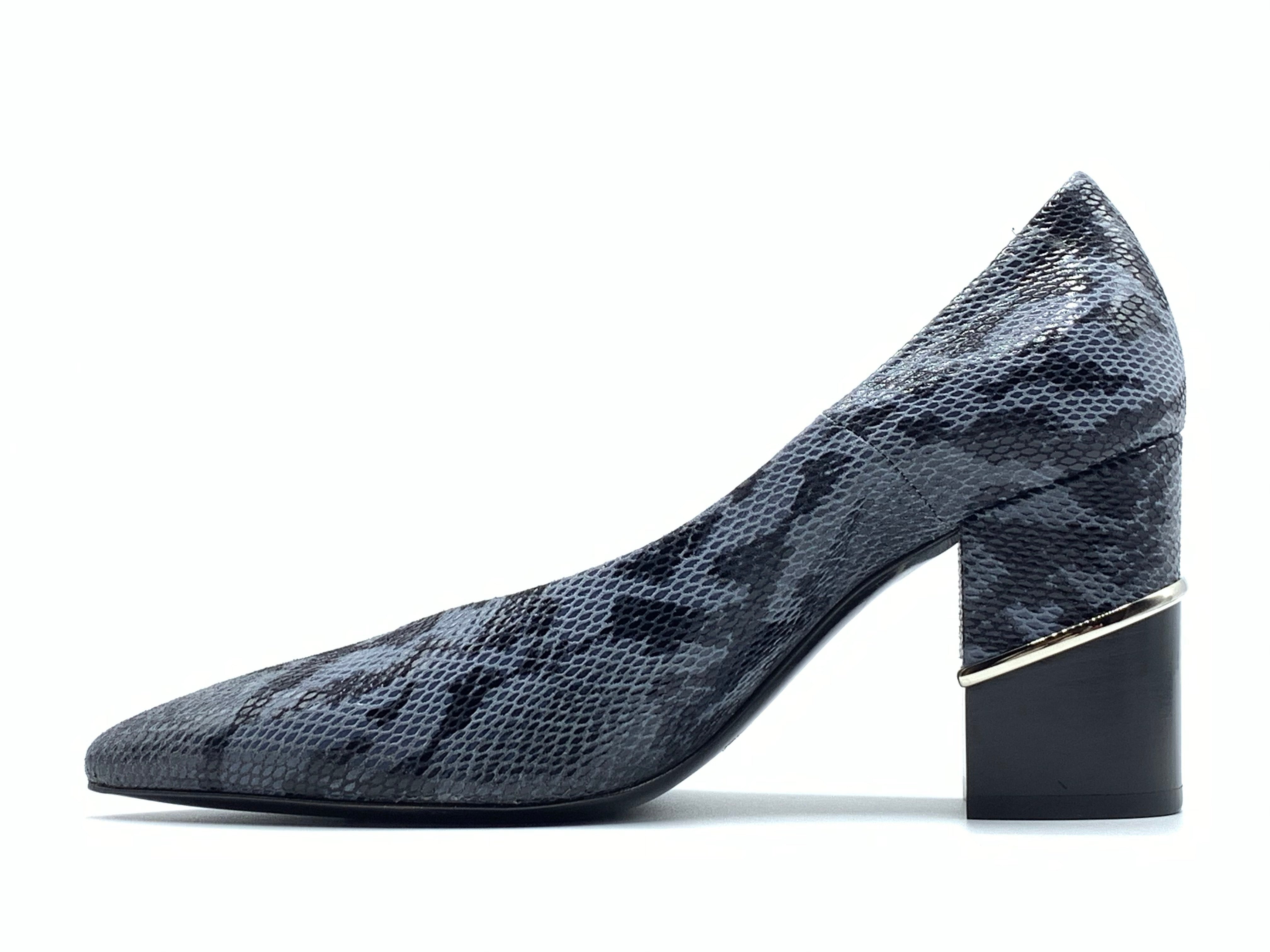 Le Pepe - 1306181 (Blue Snake)